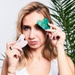Kamień Gua Sha do masażu i relaksu - zielony Jadeit Yeye - obrazek 4