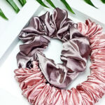 Satynowy wałek SILK BOW scrunchie do robienia loków YEYE - obrazek 8