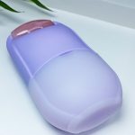 Lodowy roller z naturalnym kamieniem do masażu twarzy i ciała Yeye - obrazek 28