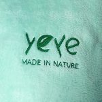 Poncho welurowe z kapturem Yeye - obrazek 26