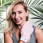 Rękawica jedwabna do peelingu ciała YEYE - obrazek 8
