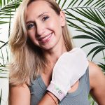 Rękawica jedwabna do peelingu ciała YEYE - obrazek 12
