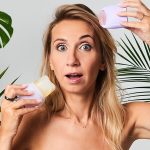 Lodowy roller z naturalnym kamieniem do masażu twarzy i ciała Yeye - obrazek 2