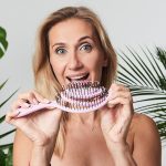 Szczotka BIO spiralna do włosów biodegradowalna YEYE